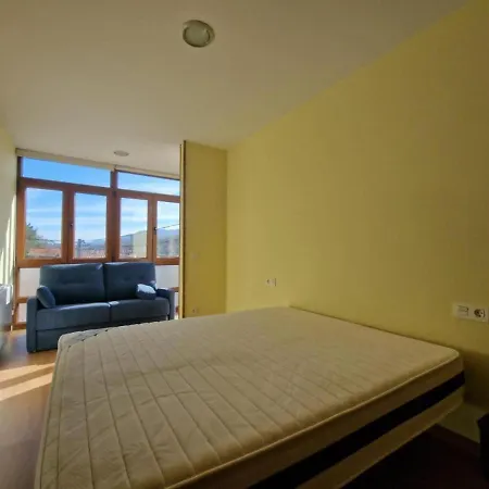 Con Terraza En Prázdninový dům *